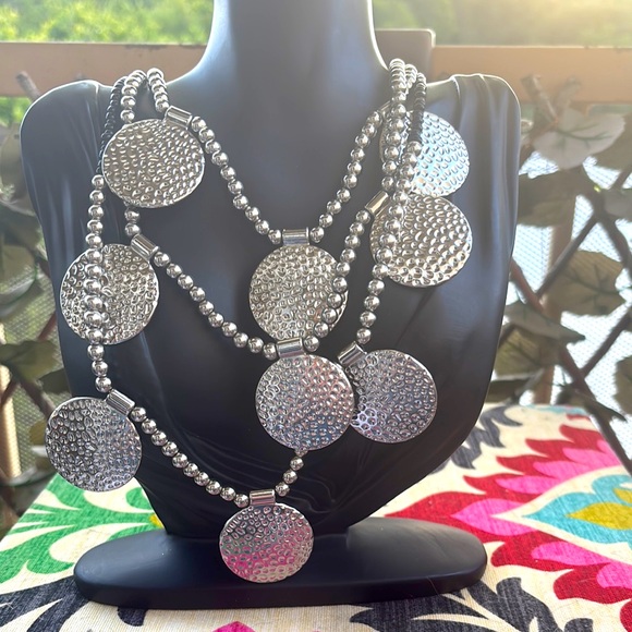 c.1990s Silver-Tone Disc Pendant Multilayer Black White Beaded Statement 32” - Picture 1 of 7